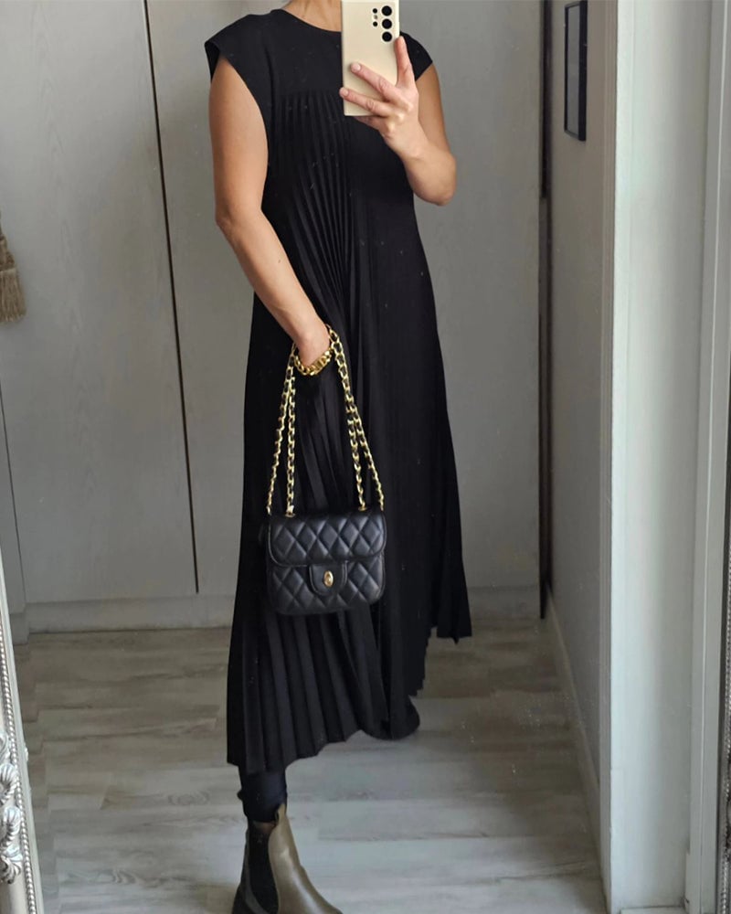 THE LIRA | TIMELESS COMFORT DRESS