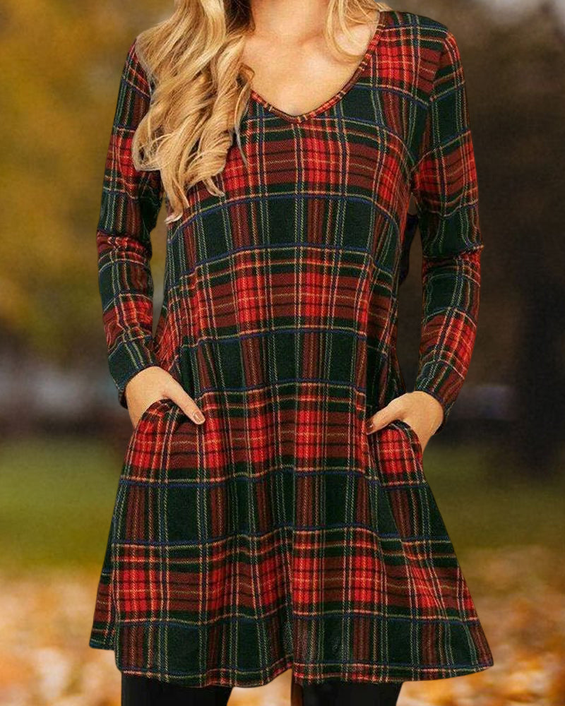 HOLLY | RELAXED PLAID HOLIDAY DRESS