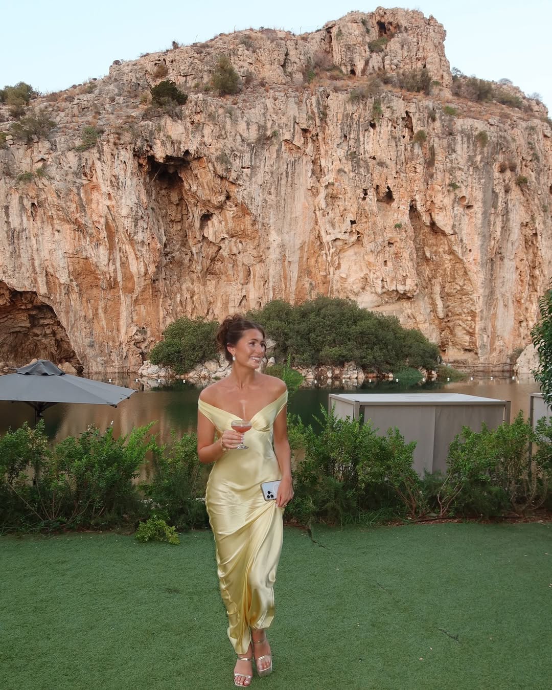 THE EMORELLE | SATIN BACKLESS MAXI DRESS