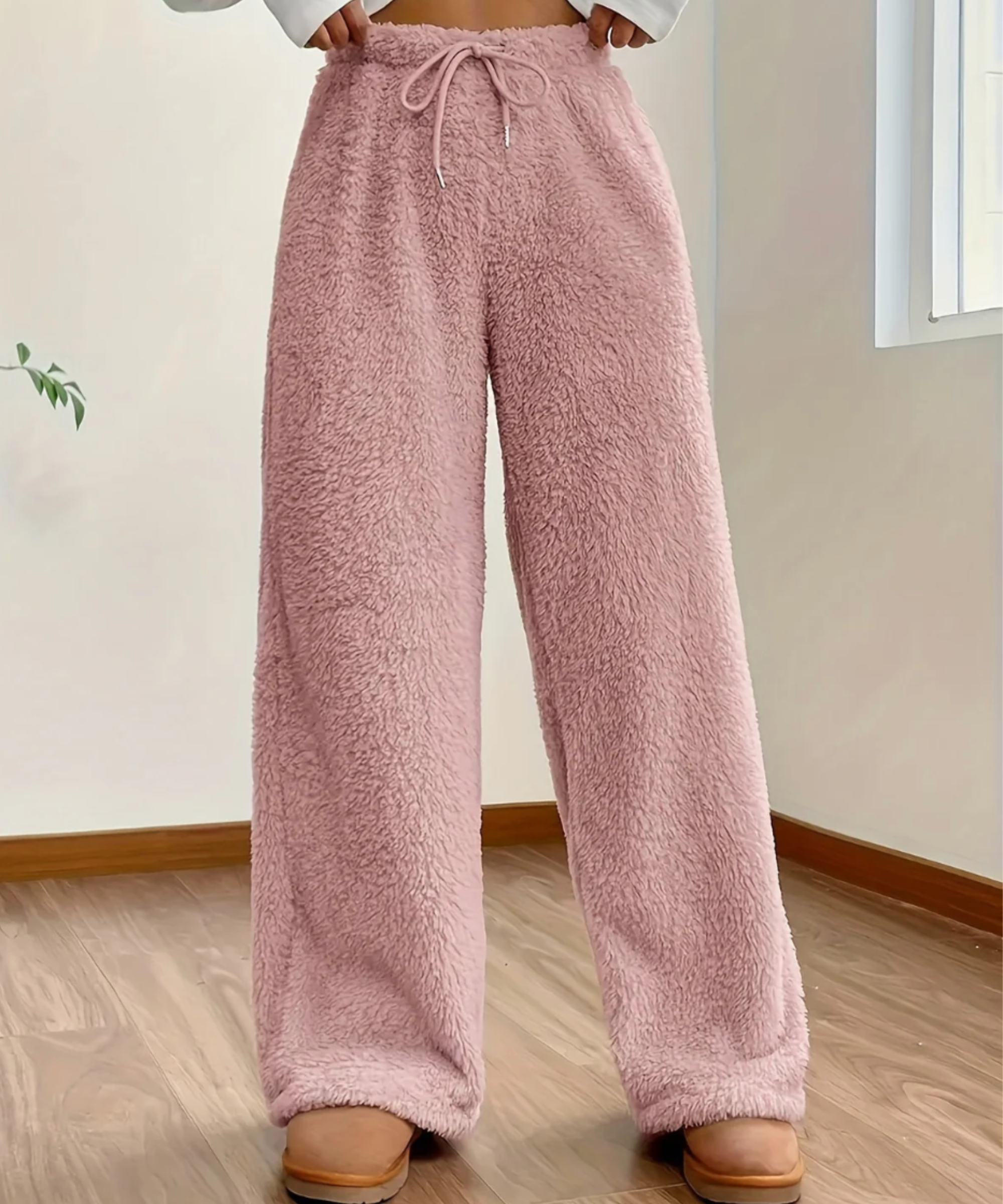 THE WHISTLER | FLUFFY JOGGING PANTS