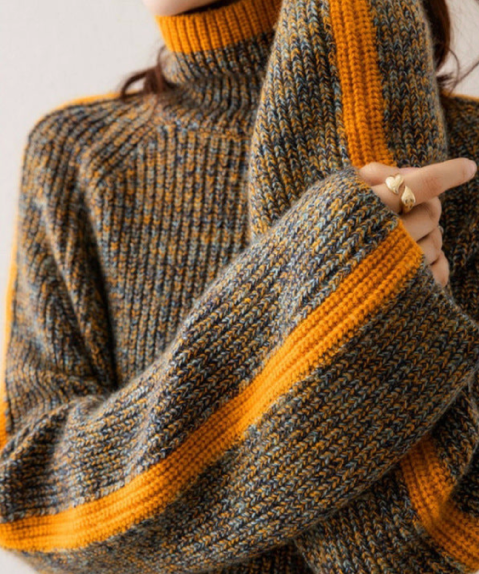 THE LAURENTIAN | TURTLENECK SWEATER