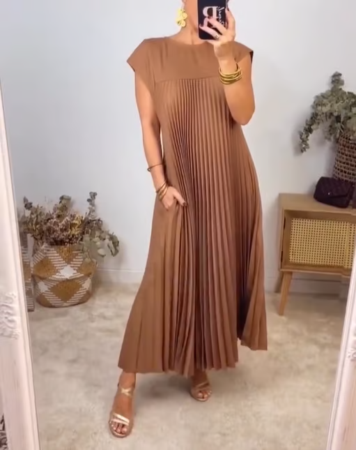 THE LIRA | TIMELESS COMFORT DRESS