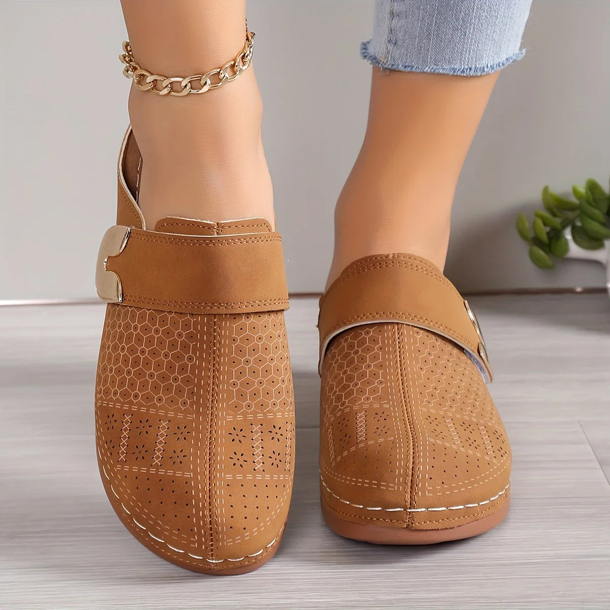 THE ELEVINA | CHIC COMFORT WEDGE SANDALS