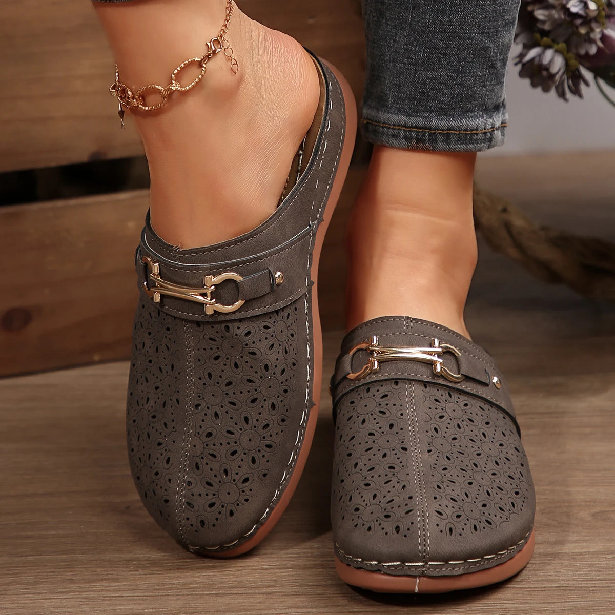 THE SOLARA | LIGHTWEIGHT WEDGE MULES