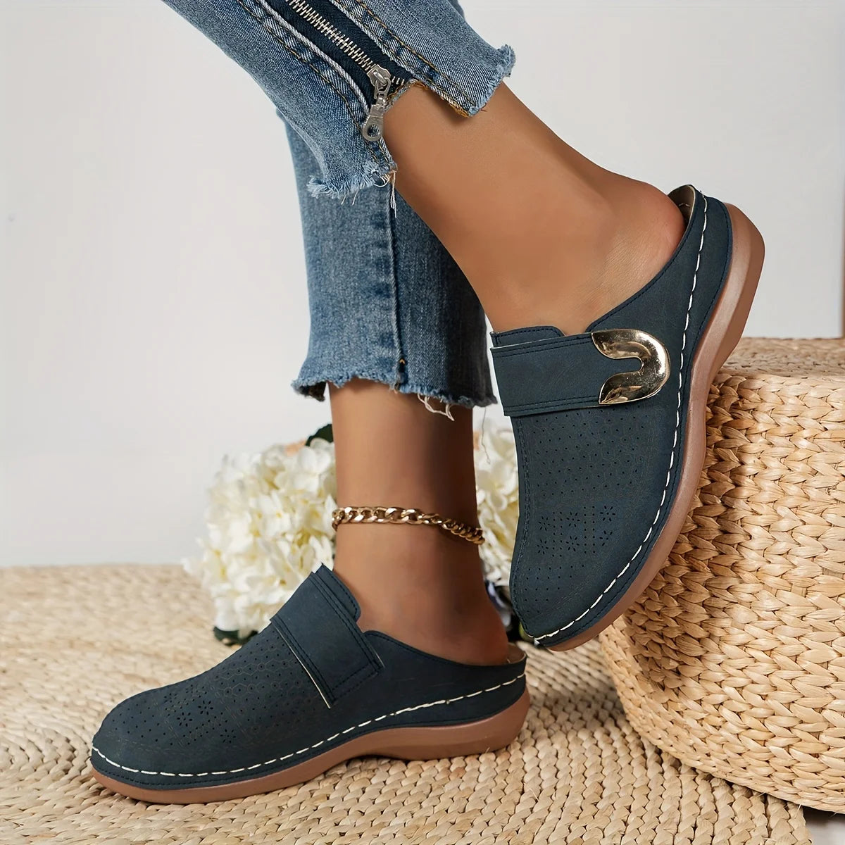 THE ELEVINA | CHIC COMFORT WEDGE SANDALS