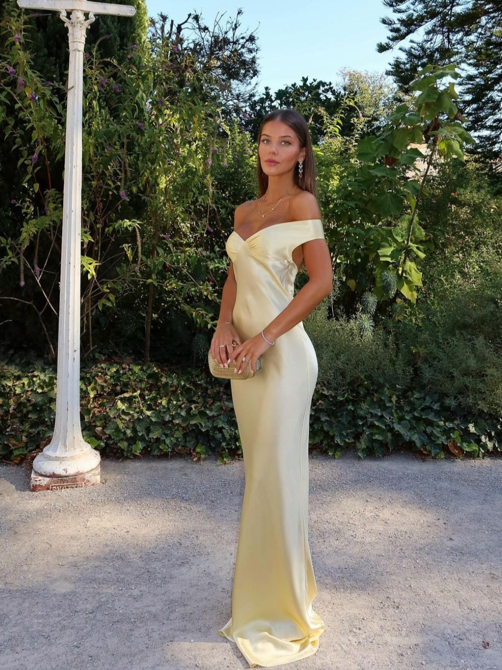THE EMORELLE | SATIN BACKLESS MAXI DRESS