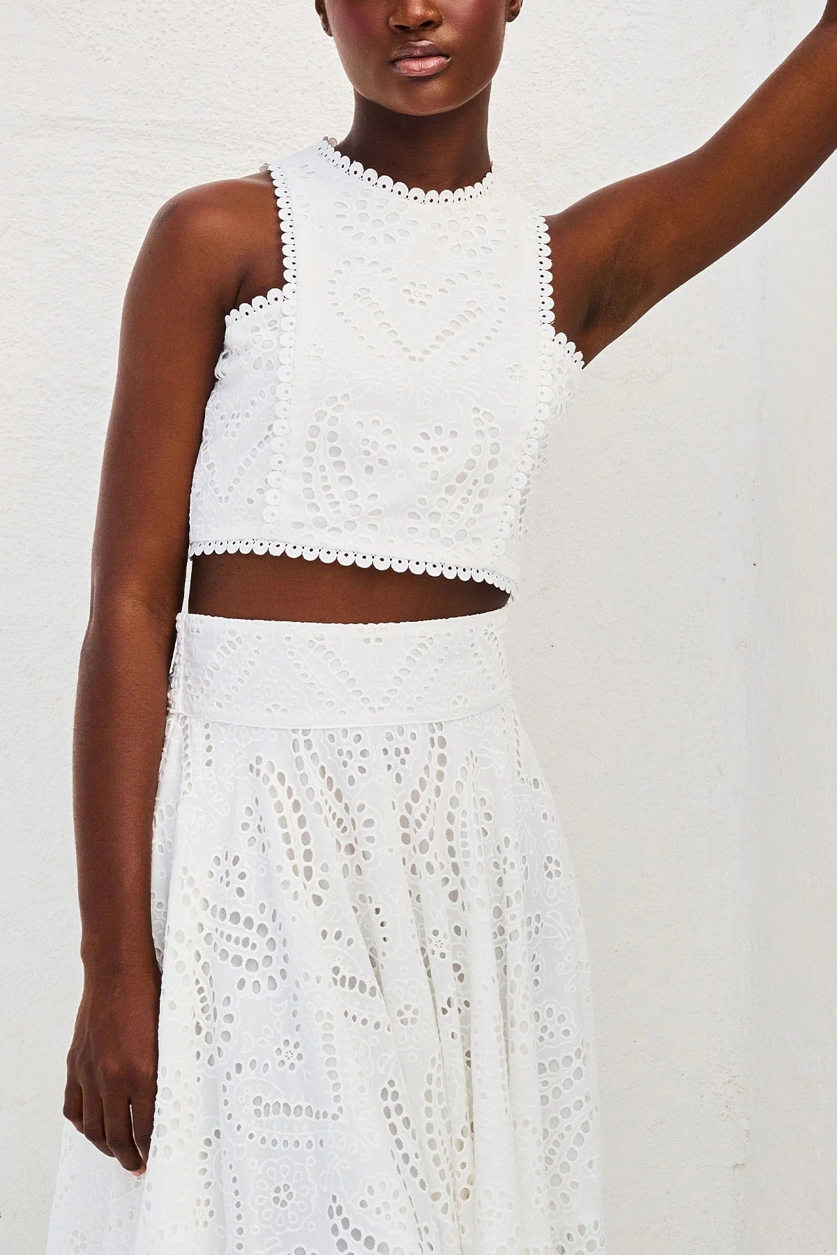 THE PARIS | EMBROIDERED LACE CROP TANK TOP