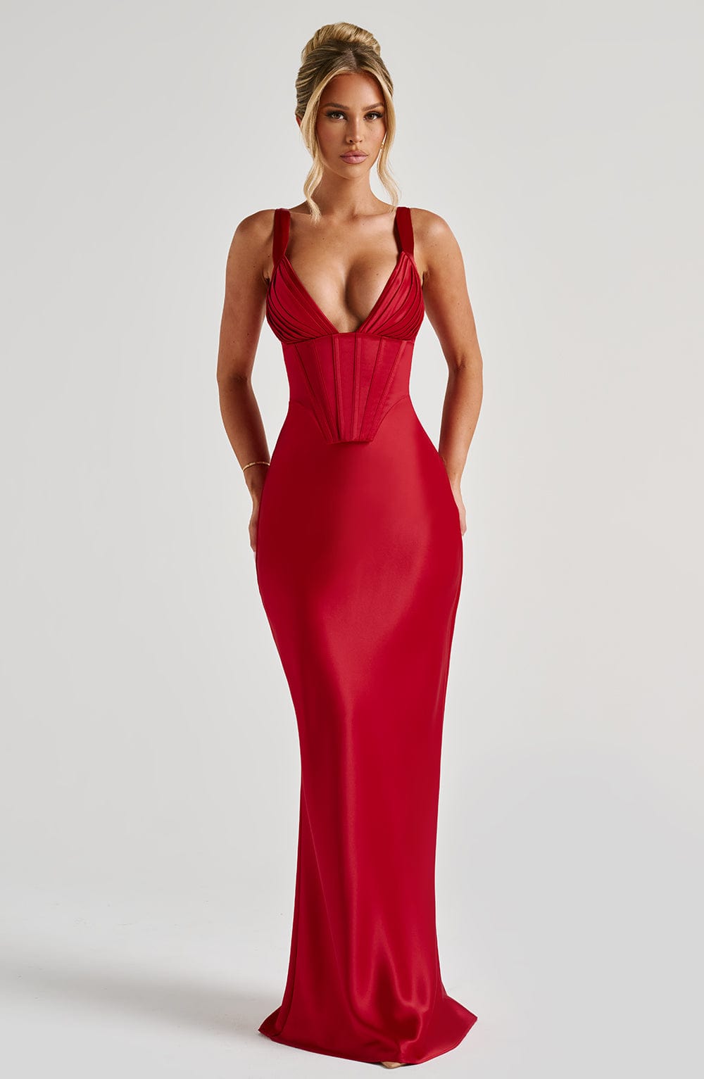 THE SCARLETT | ELEGANT MAXI DRESS