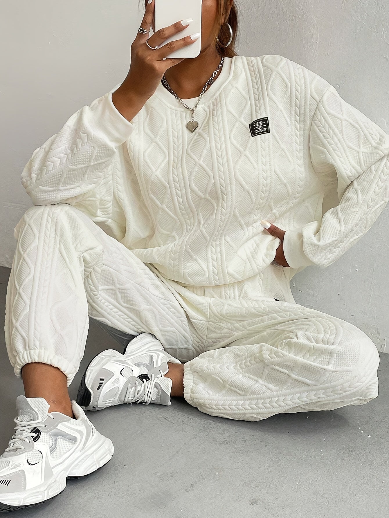 THE QUERA | CABLE KNIT LOUNGE ENSEMBLE
