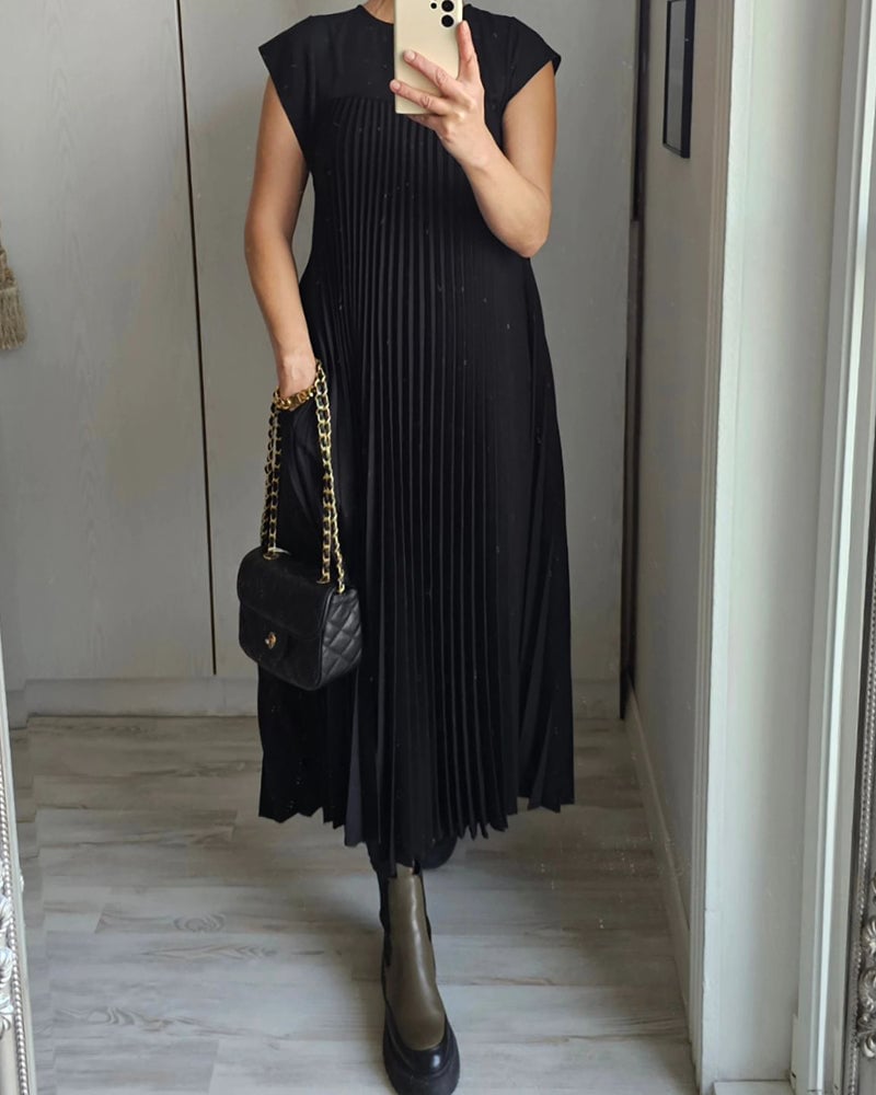 THE LIRA | TIMELESS COMFORT DRESS