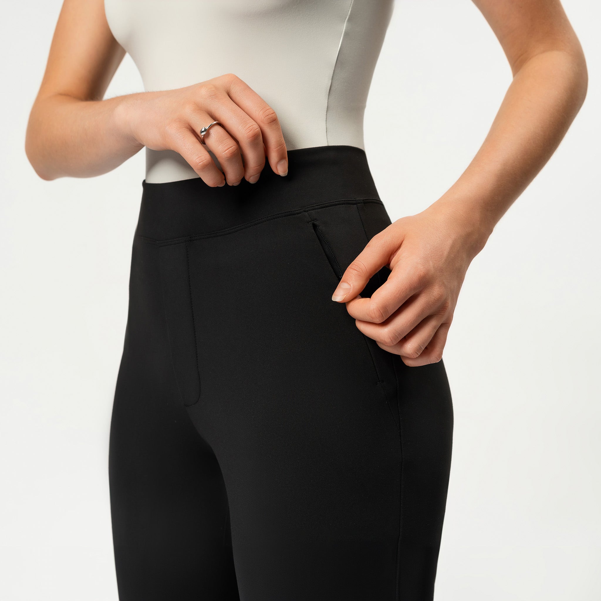 THE ASANA | SLIM PANTS