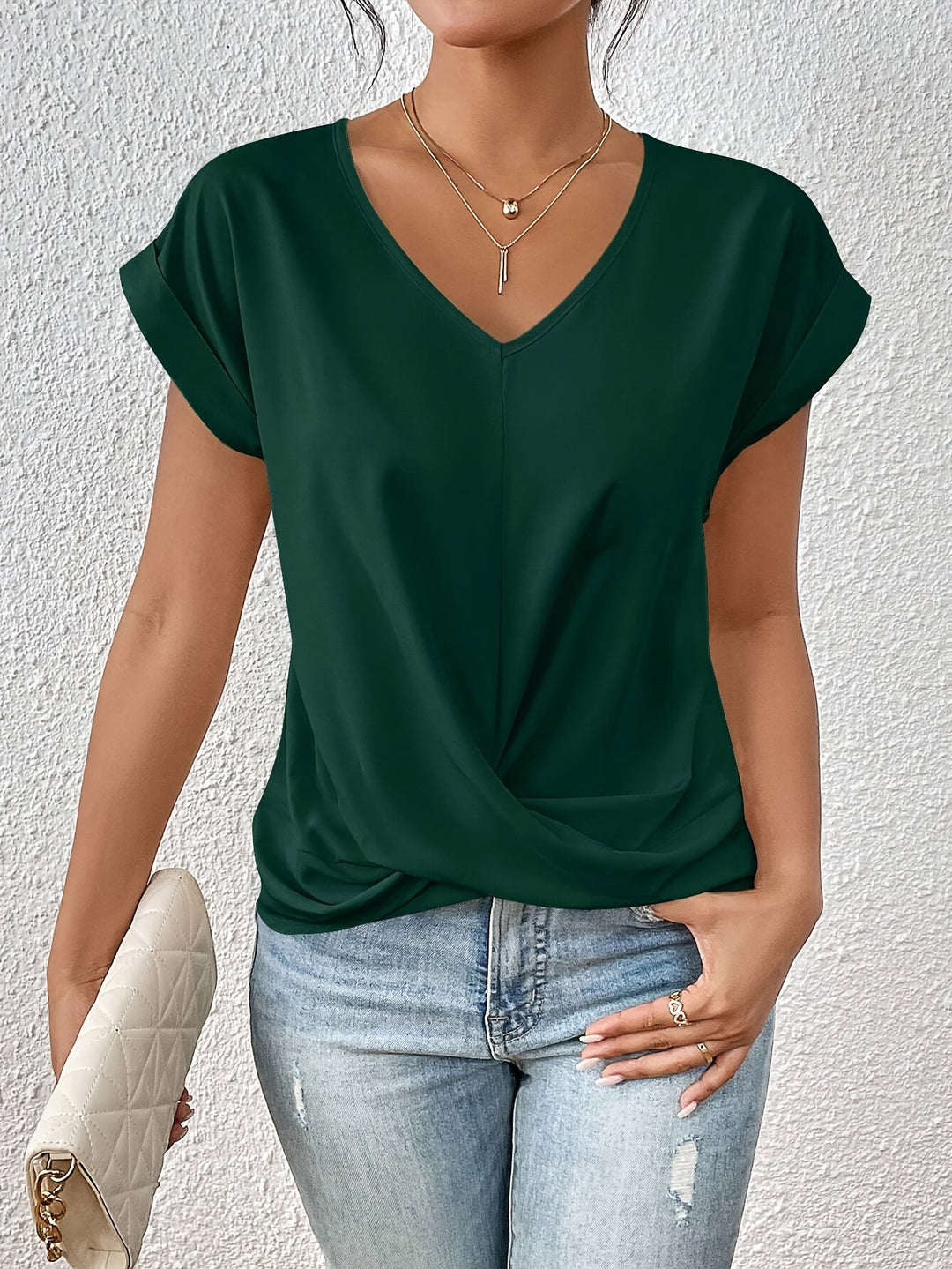 THE TAMMANA | CASUAL V-NECK TEE
