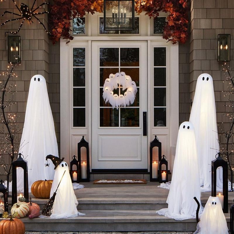 SPOOKY SPIRITS WREATH