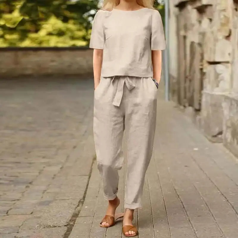 THE CHLOE | STYLISH TWO-PIECE LOUNGE SET