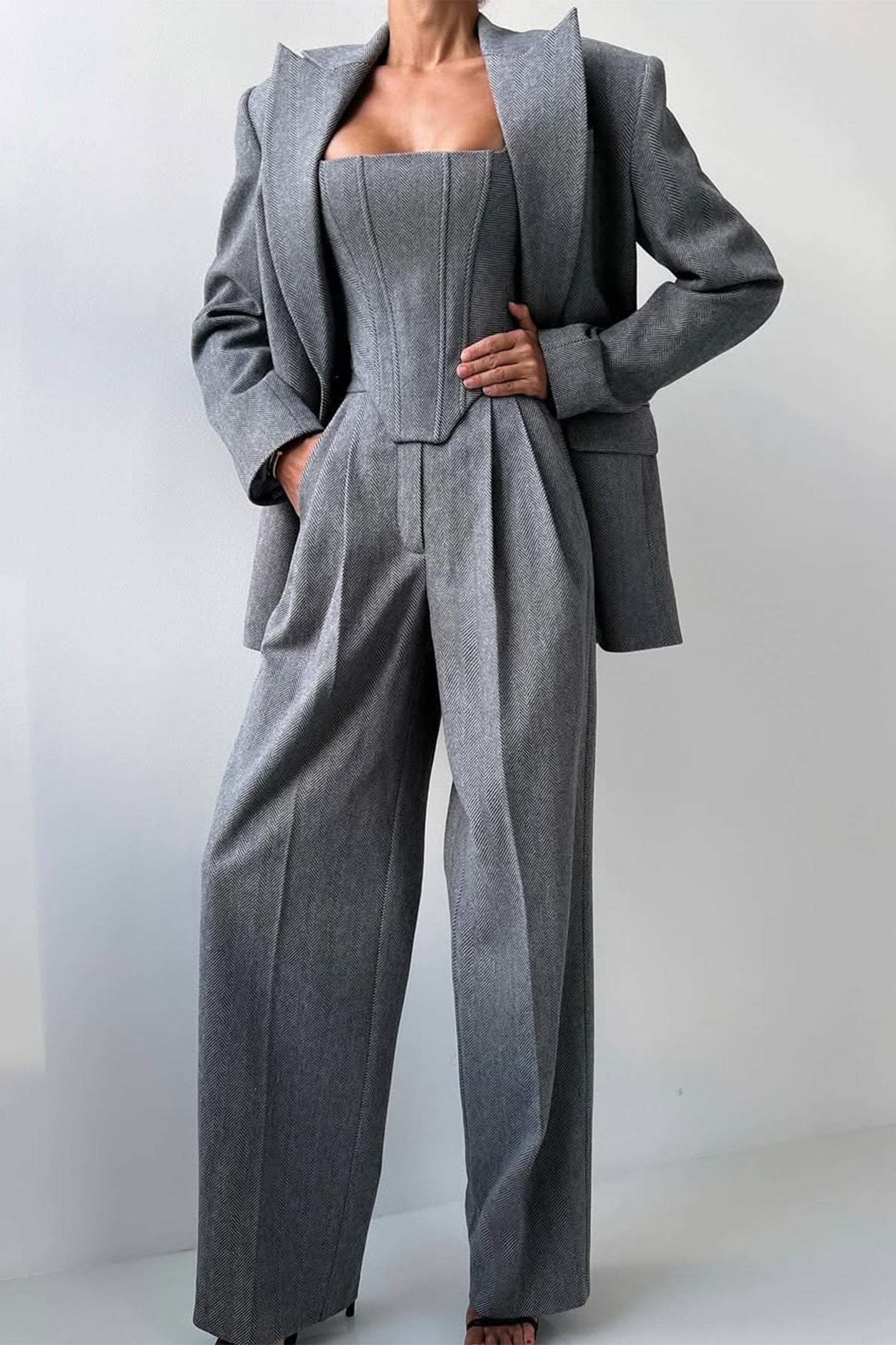 THE CARLIE | STYLISH THREE-PIECE SET