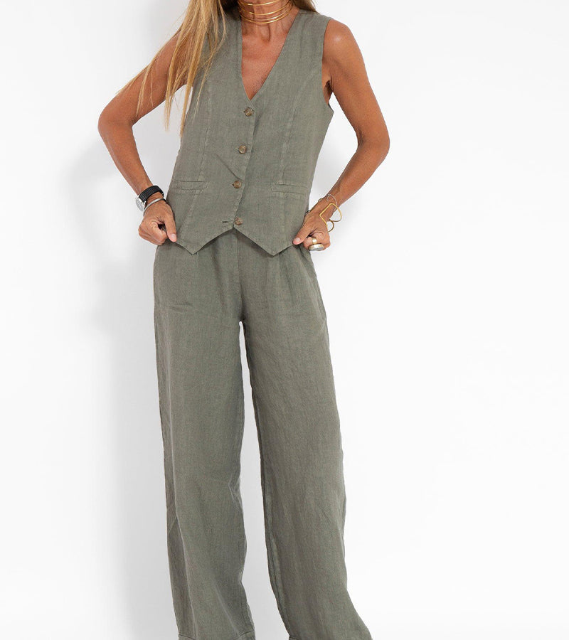 THE AIRA | BUTTONED VEST & WEDE-LEG TROUSERS ENSEMBLE