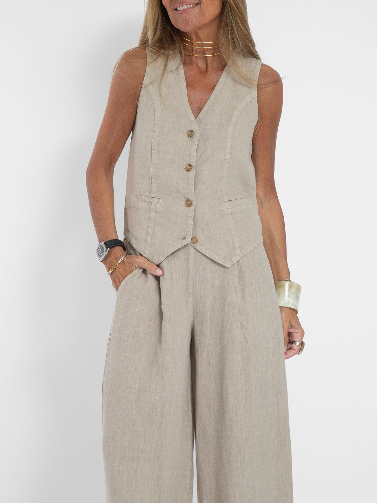 THE AIRA | BUTTONED VEST & WEDE-LEG TROUSERS ENSEMBLE
