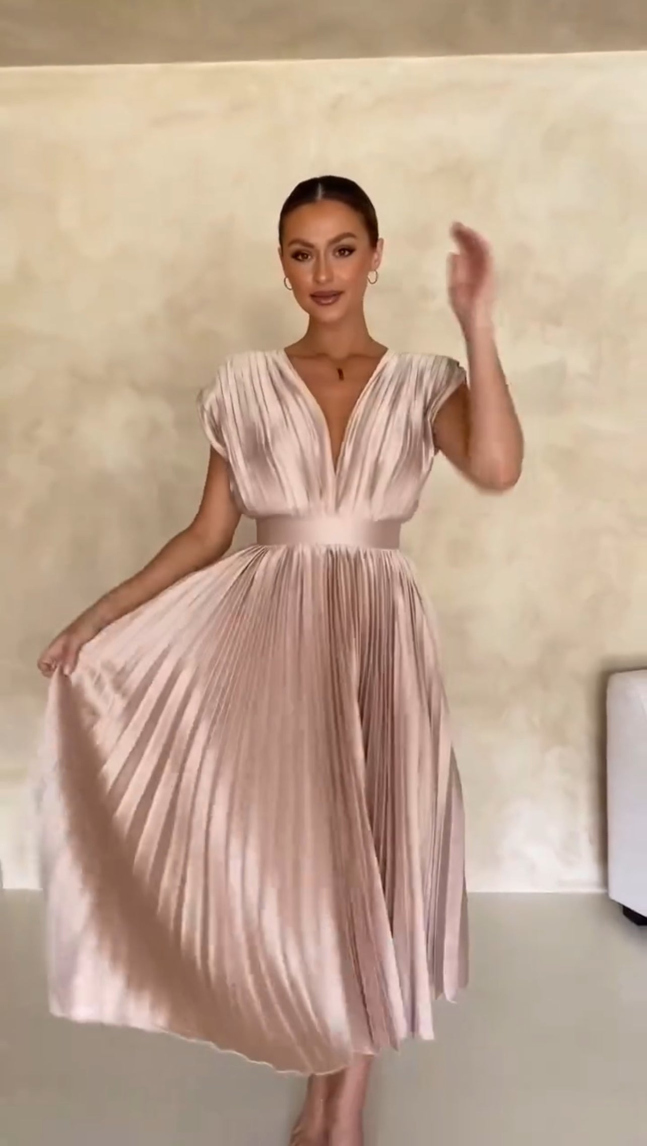 THE CANADIAN | CHIC DRESS