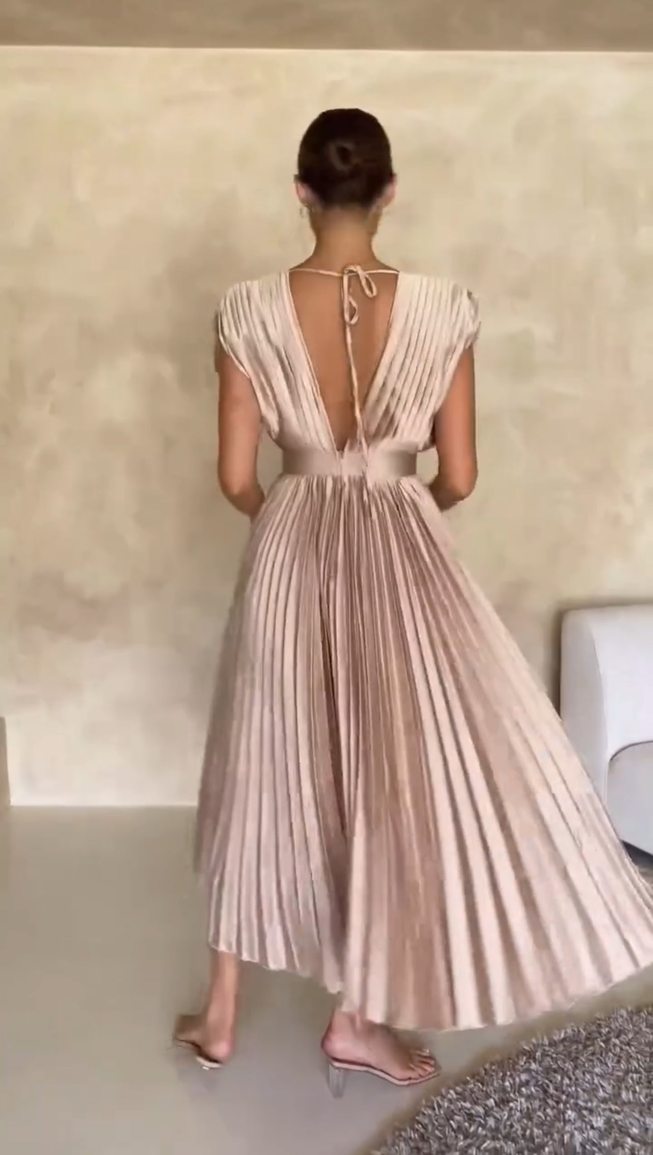 THE CANADIAN | CHIC DRESS